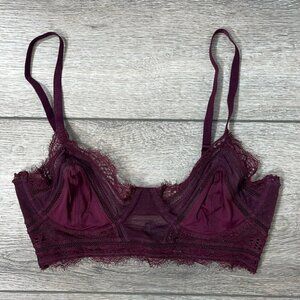 Chic Lace Bralette in Deep Burgundy